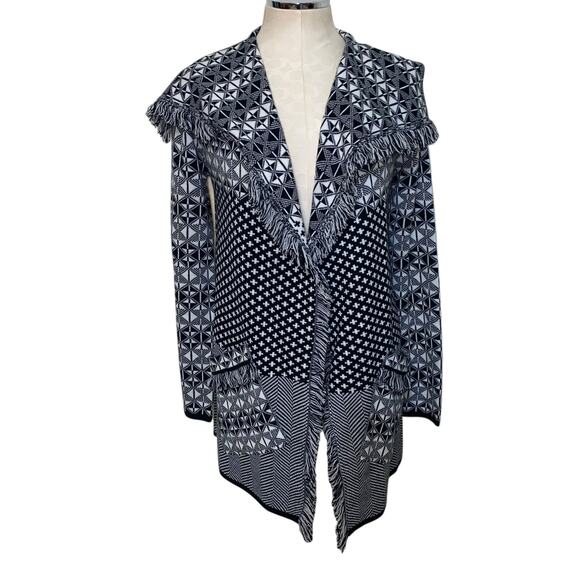 Leo & Nicole Black and White Geometric Knit Fringed Cardigan Sweater Size Small - Picture 1 of 7